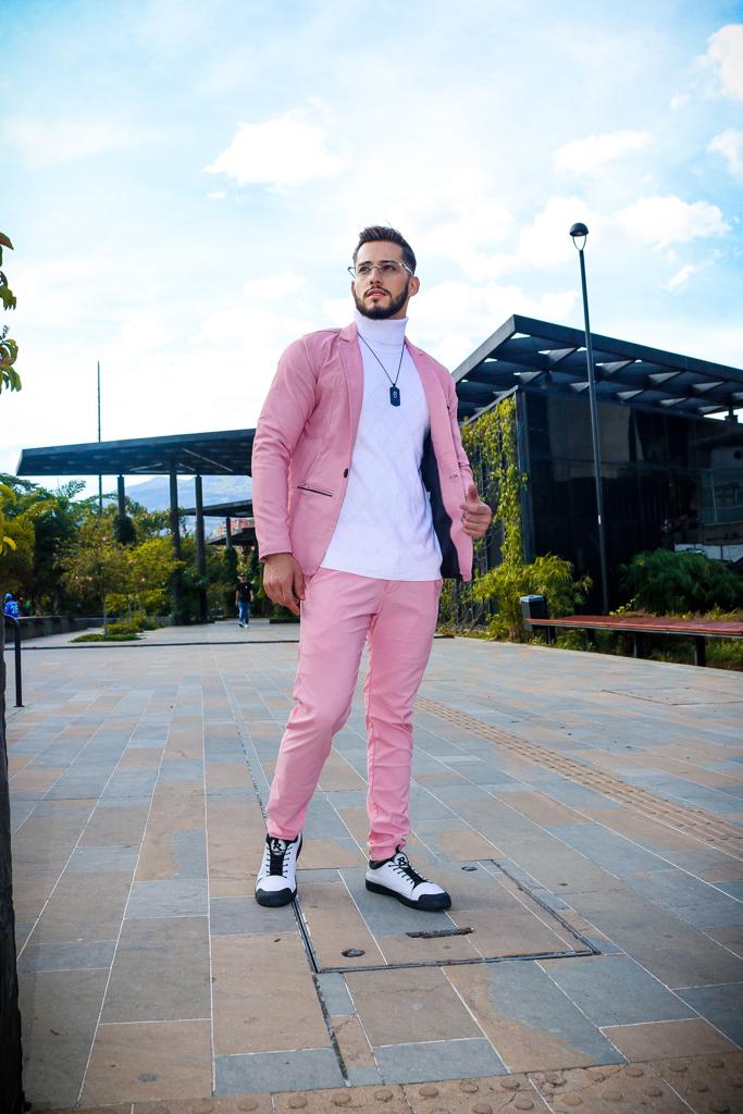 Blazer Slim Fit Elegante: Sofisticación y Confort de Alta Calidad