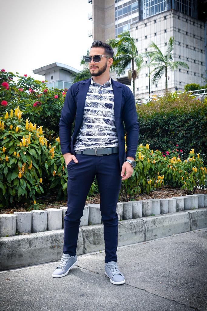 Blazer Slim Fit Elegante: Sofisticación y Confort de Alta Calidad