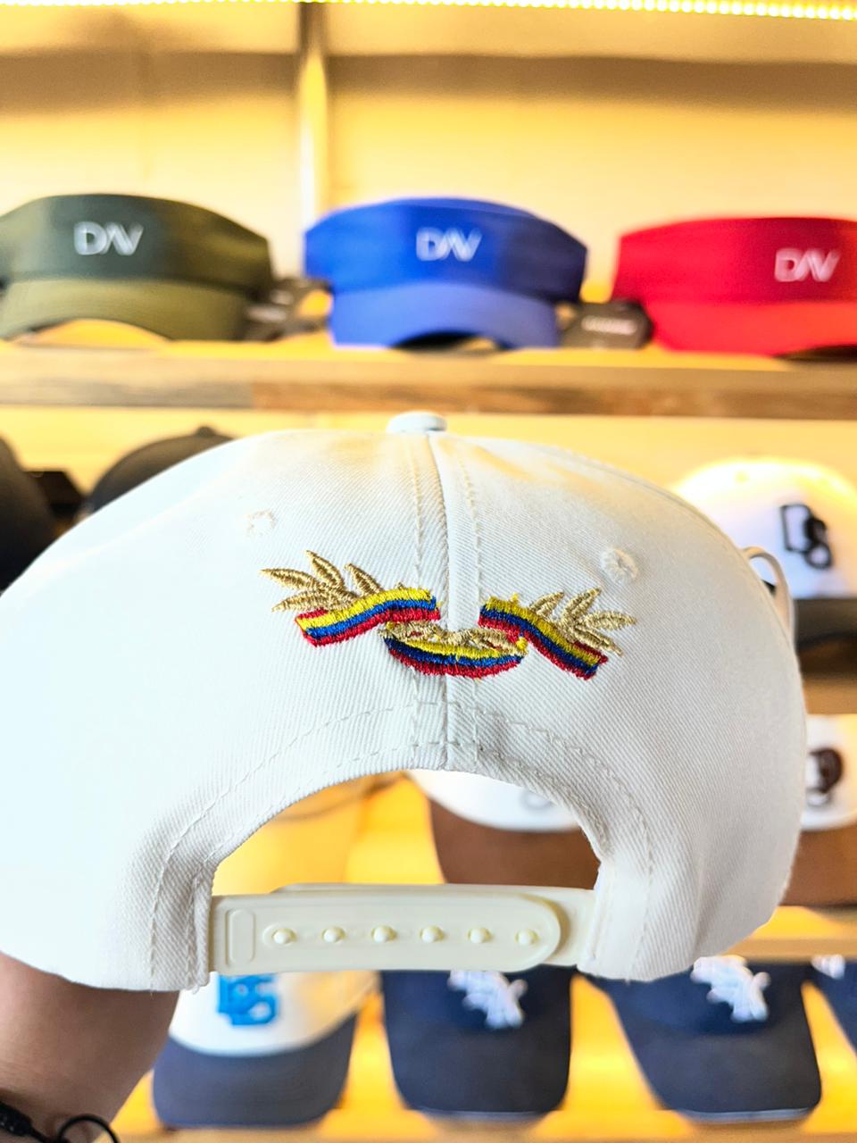 Gorra Centenario Selección Colombia: Exclusividad y Calidad